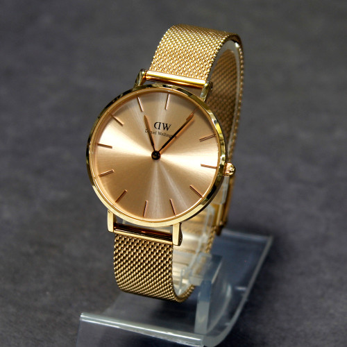 ダニエルウェリントン電池交換