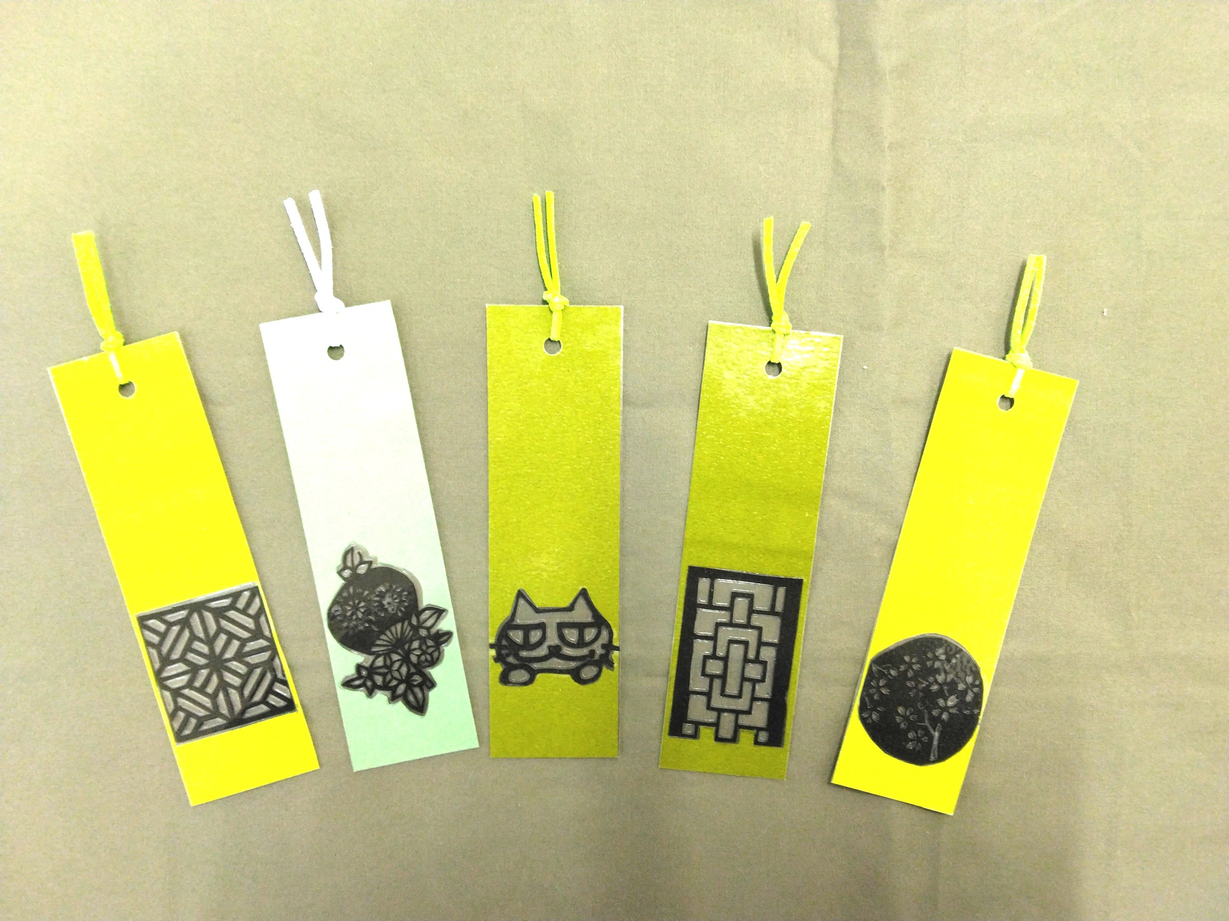 得意を活かした製品づくり「切り絵」の京しおり