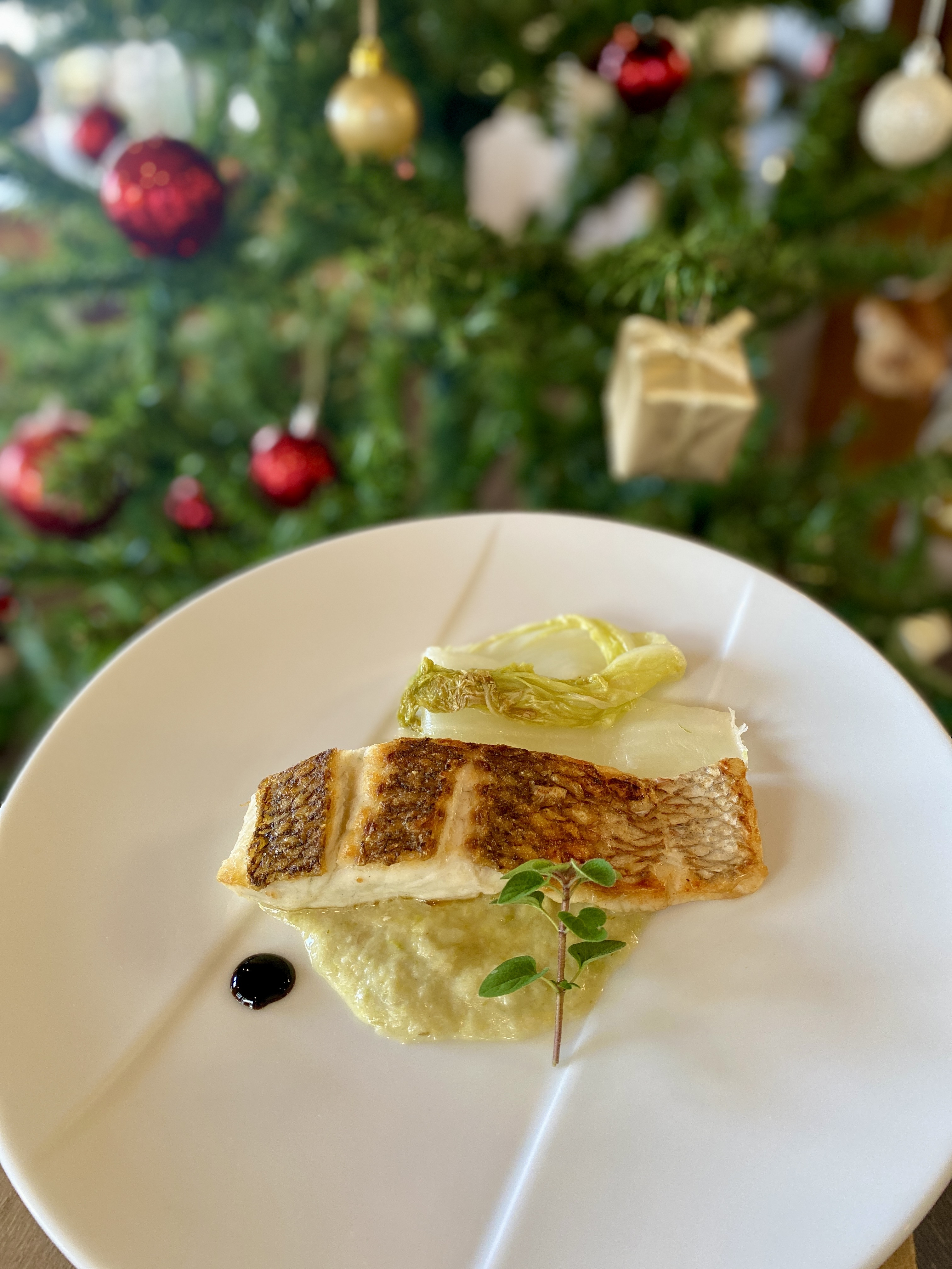 12，1月お魚ランチ【鯛のムニエル　白菜の焼煮込みソース】
