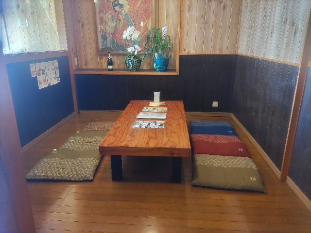 最大8名様！落ち着いて楽しめる半個室席