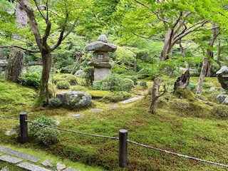 8月の営業案内
