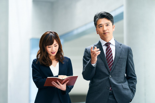 ■＜2月コラム＞秘書は派遣で雇うのがおすすめ！秘書を雇うメリット・派遣のメリットとは