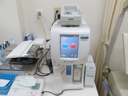 HbA1c:CRP測定器.JPG