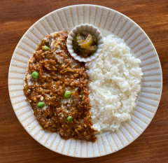  熟成トマトキーマの カレーライス