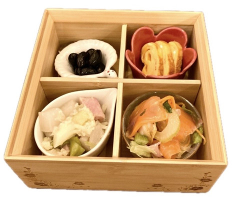 お雑煮セット、わずかで明日はお休みです！