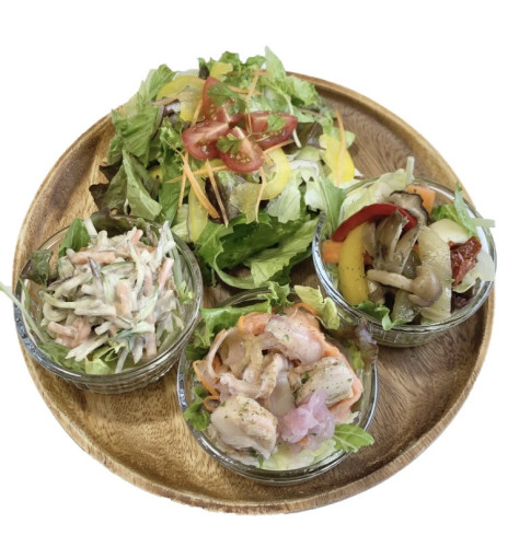 サラダプレートのご紹介です( ´∀｀)