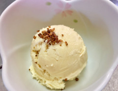 自家製そば茶アイス