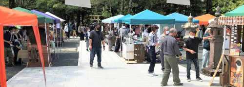 「楽市」無事、盛況のうちに閉会しました。