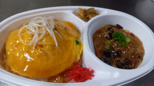 デリバリー・テイクアウト限定日替わりランチメニュー ( ¥800 税込 ) 24日(火)～28日(土)