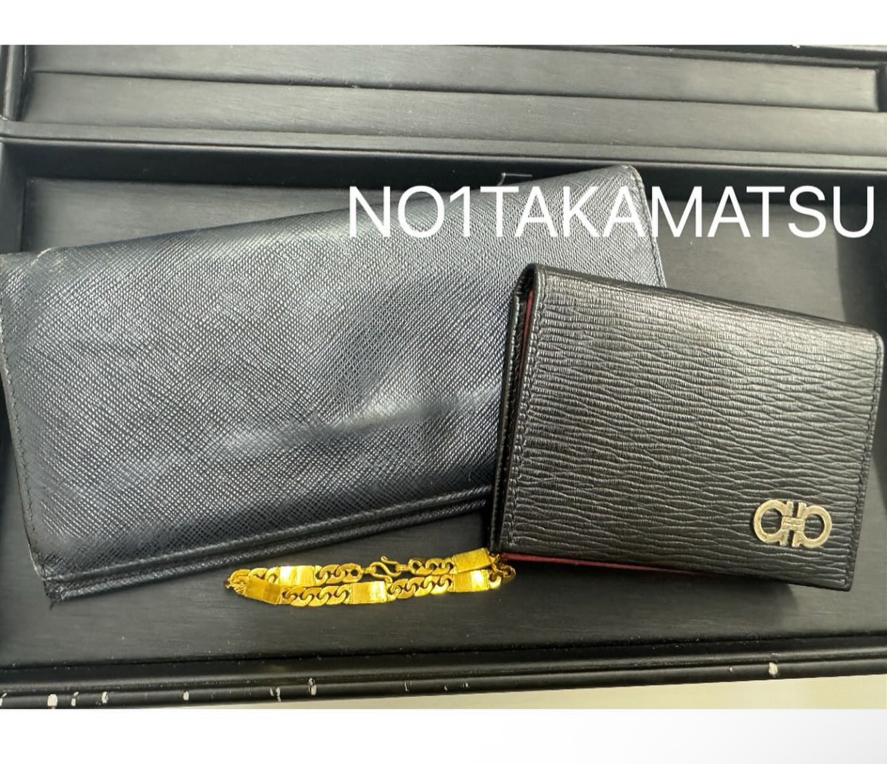 PRADA 財布　買取
