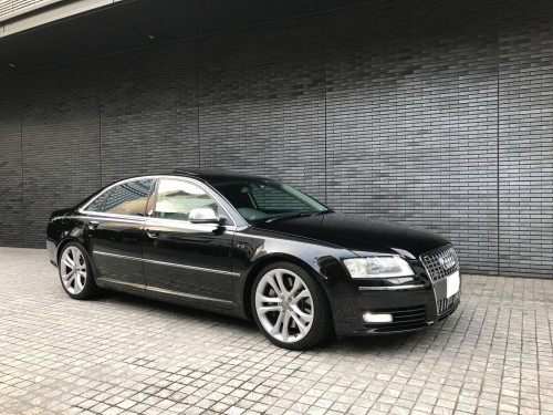 H20　アウディ　S8　5.2V10 後期