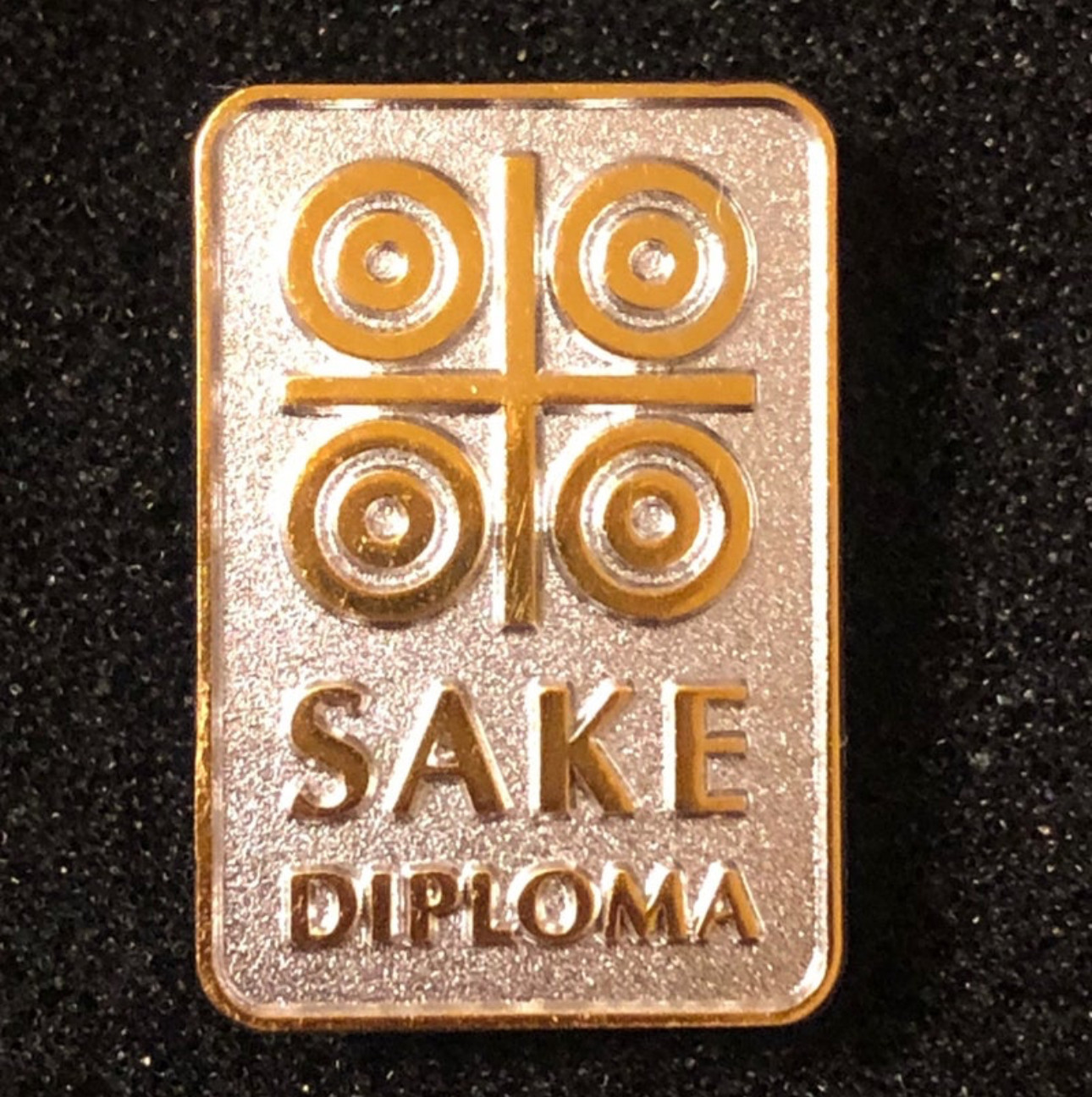 日本ソムリエ協会主催２０２５年酒ディプロマ認定試験に合格いたしました。