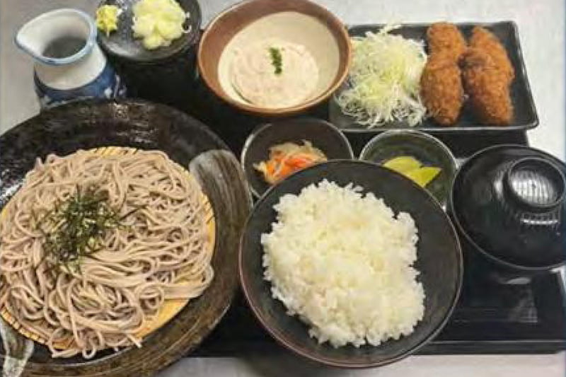 自然薯蕎麦牡蠣フライ御膳