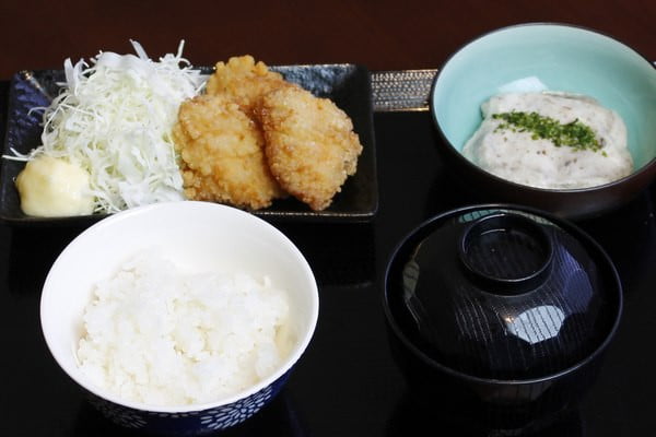 お子様御膳（おもちゃ付き）