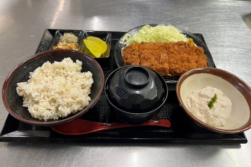 とんかつ御膳（自然薯付き）