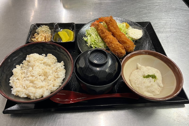 自然薯エビフライ御膳