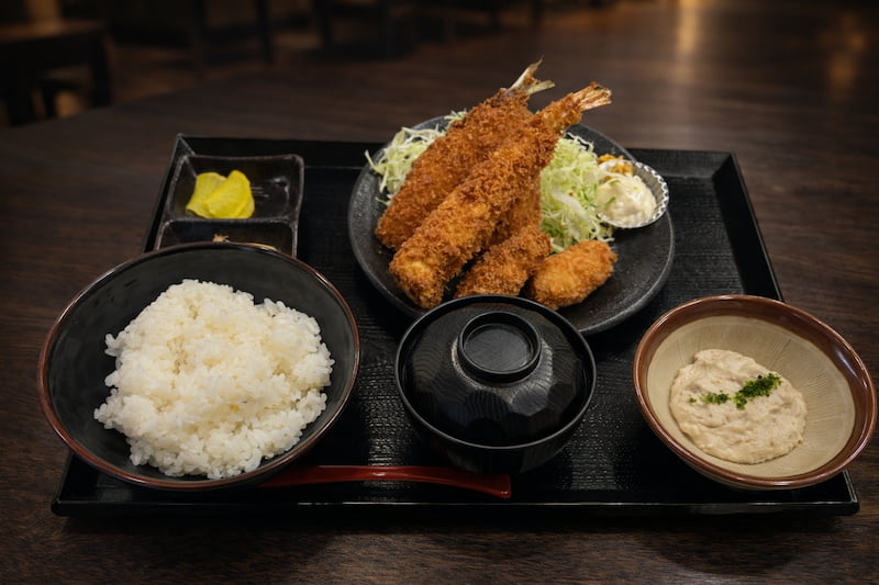 自然薯ミックスフライ御膳