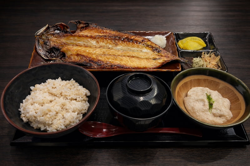 自然薯焼き魚御膳