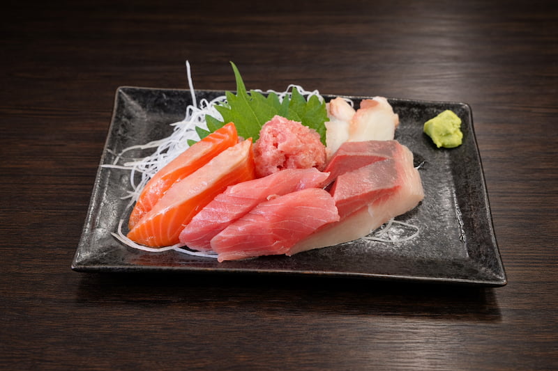 刺身盛り合わせ