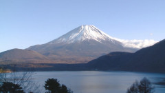 4 本栖湖富士山.jpg