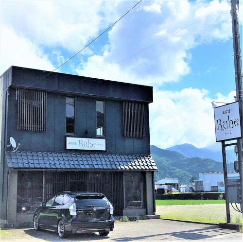 美容室ルーエ　　真心で接客