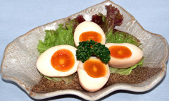 つまみ煮玉子.jpg