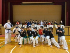 常盤小学校カラテスクール.jpg