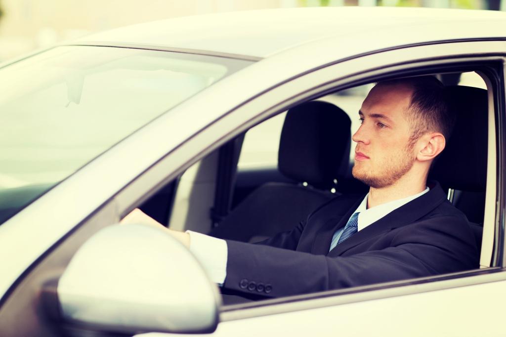 ■What are the disadvantages of hiring executive drivers in-house?