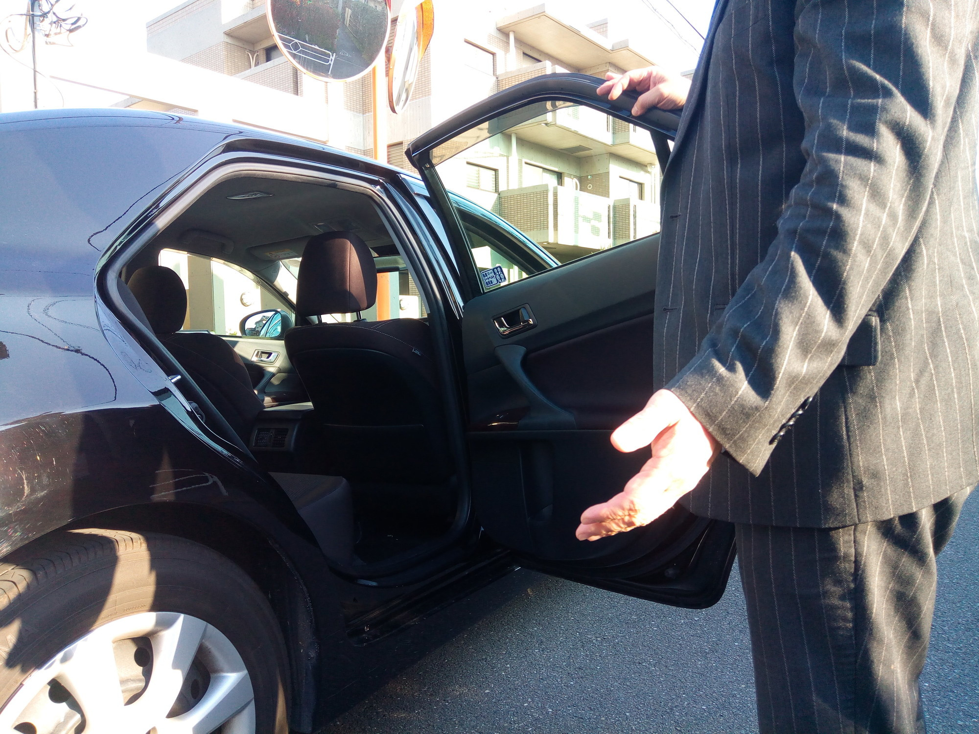 ■Is it hard to work as an executive driver? Introducing what is necessary for a driver!