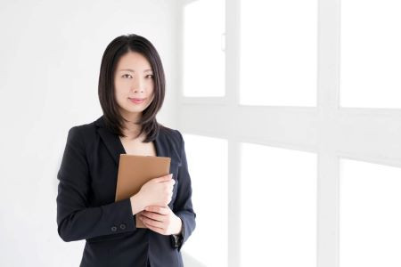 ■It takes several years to become a full-fledged person! ? How to raise an officer secretary