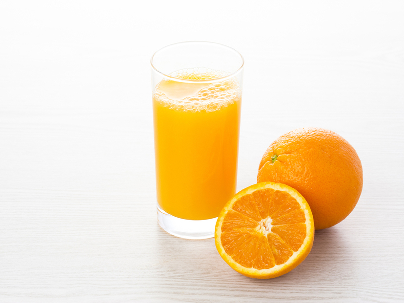 オレンジジュース(100%)