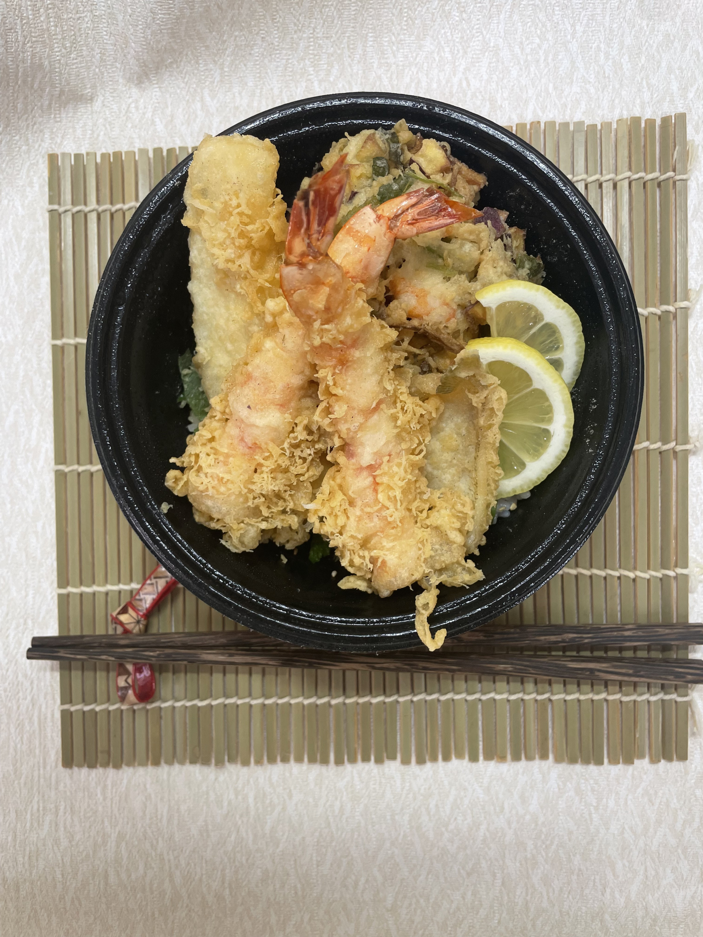 海鮮天塩どん・1620円（1500円＋税120円）