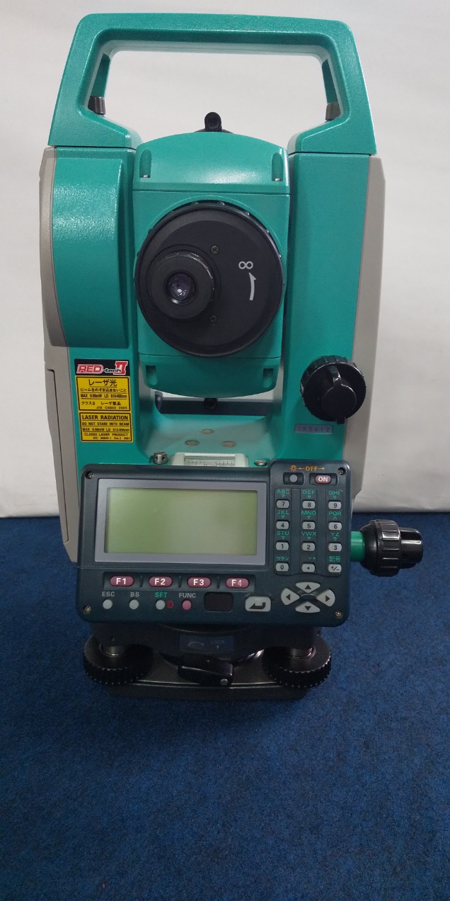 中古測量機情報SOKKIA型式SET330RK(着脱式） SOKKIA ソキア