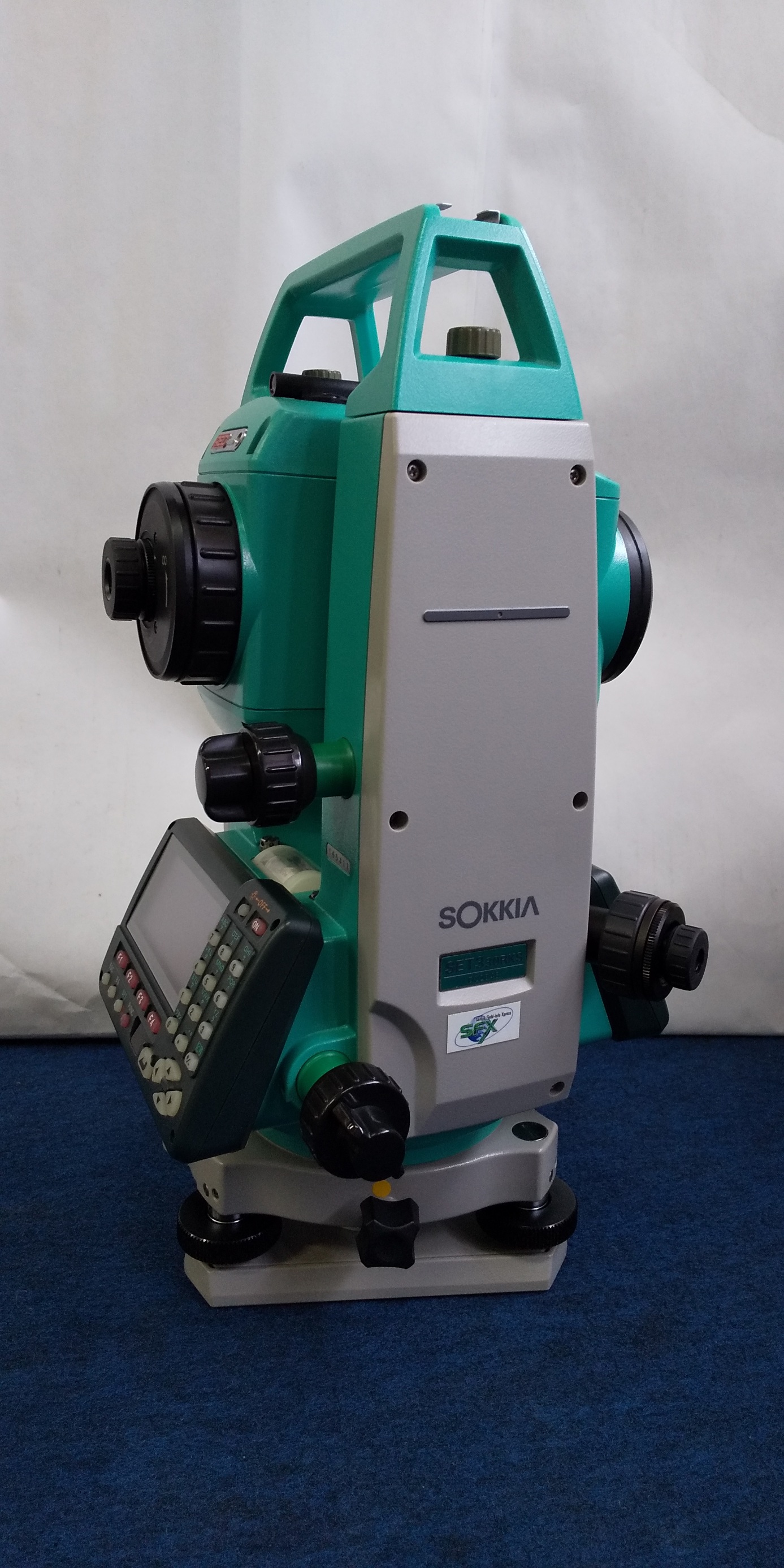 sokkisyaトランシストになります。 ソキア セオドライト トランシット DT5AS 動作確認済 測量 DIY