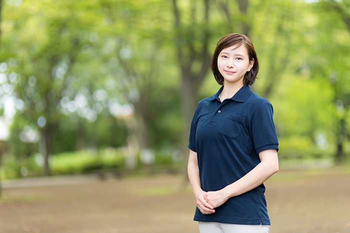 就労継続支援B型ラポール 笑顔の女性の画像