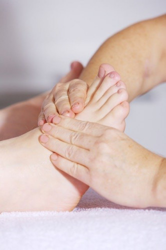 foot-massage-54e1d64048_640.jpg
