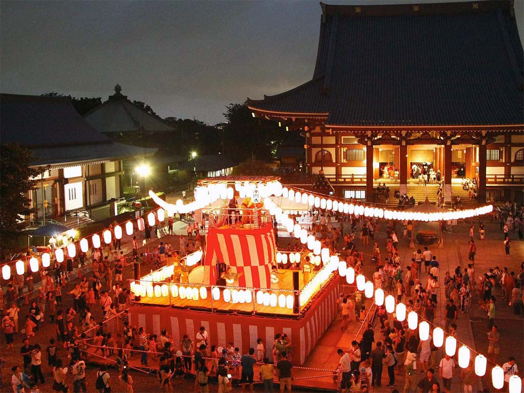 2025/10/12 （日）　17:00～　お会式　池上本門寺へお参り