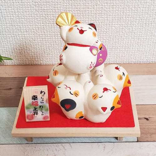 かわいい素焼き陶器のわっしょい！招き猫