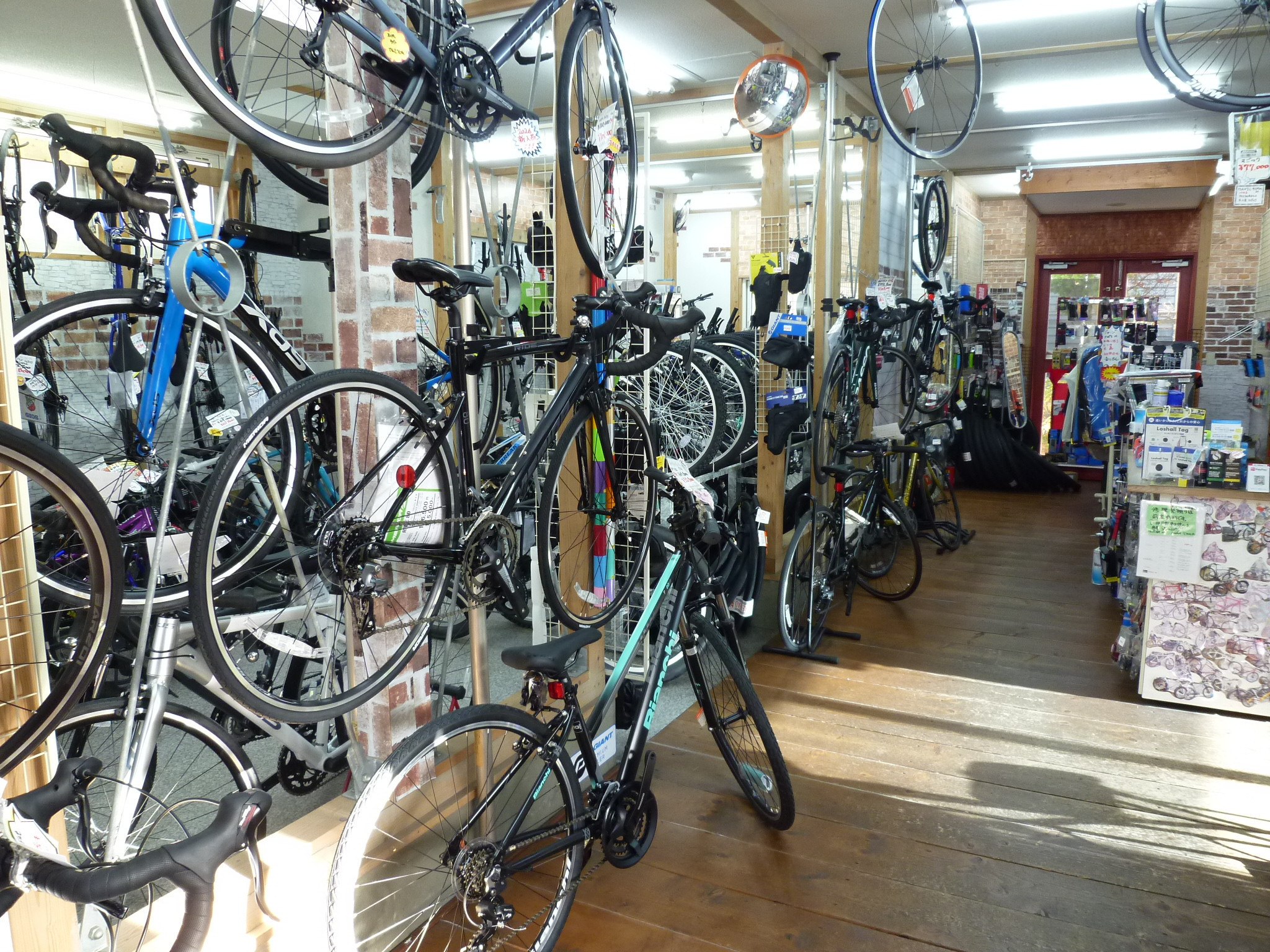 １００台以上の自転車がお待ちしています