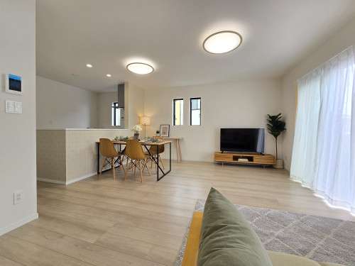 箕面市4LDK新築戸建　　　　　　　　　　　　LDのみプランA　　　　　　　　　　　　　　　　　　7万円（年間契約）