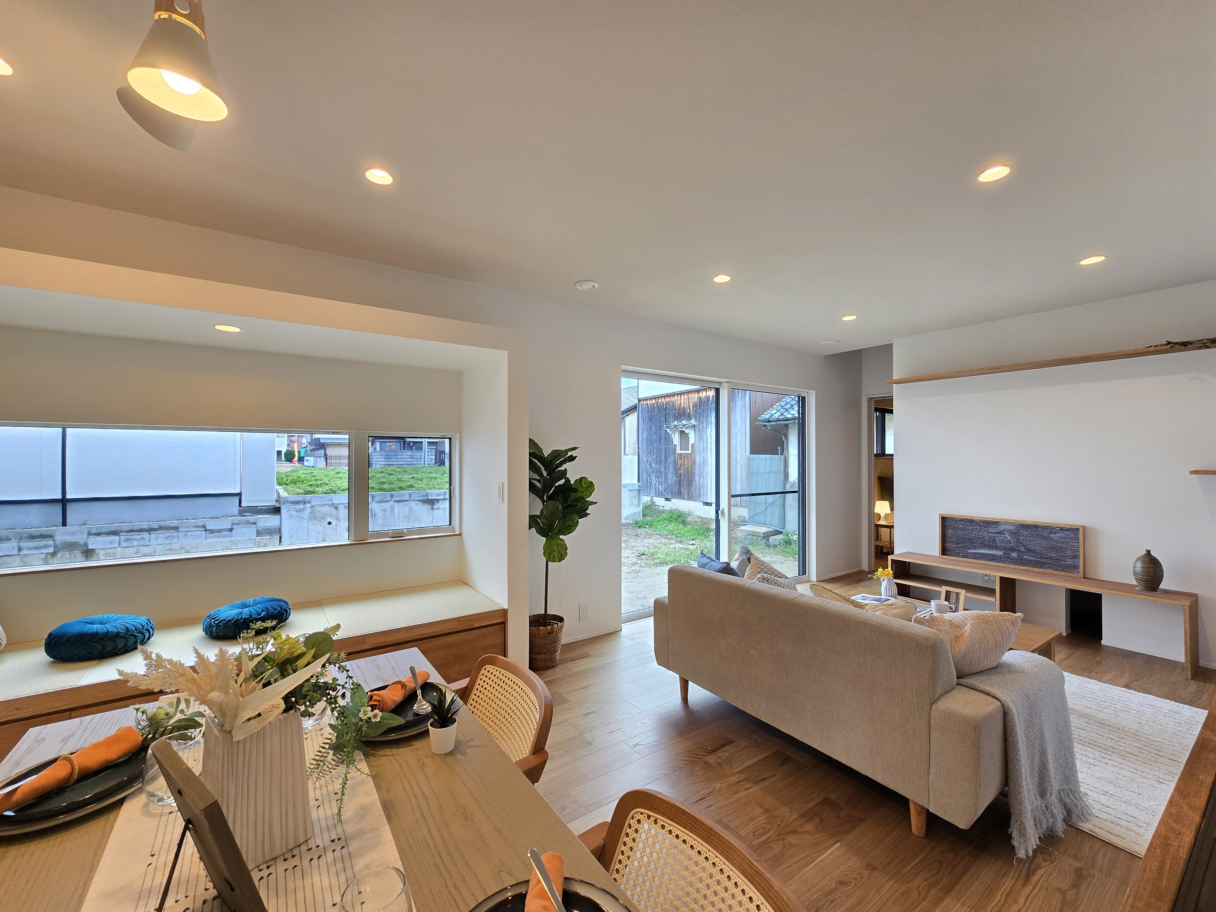 葛城市3LDK新築戸建　　　　　　　　　　　　LDのみプランA　　　　　　　　　　　　　　　　　　9万円（1か月レンタル）