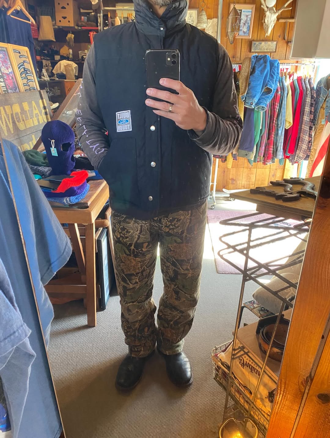 いい感じのベストいかがでしょうか？！