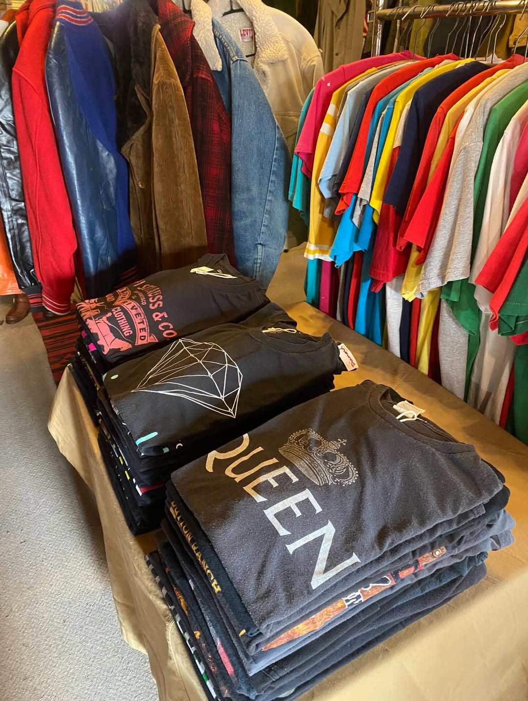 インスタフォローか見たよで古着のみ20%オフ！