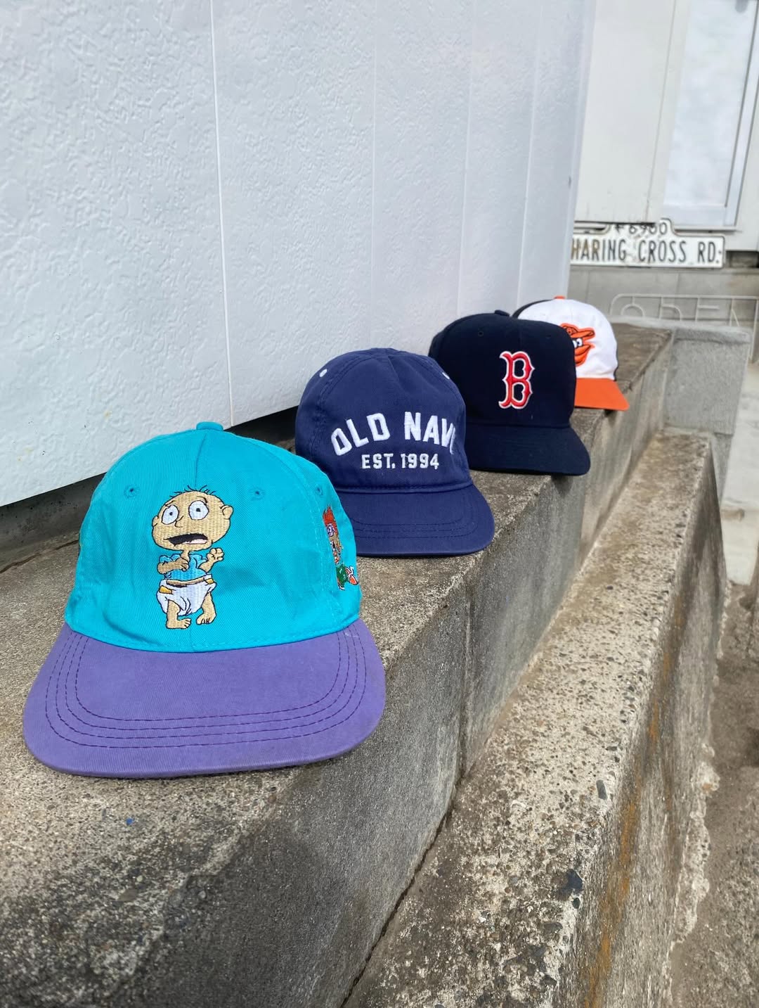 良い感じのCAPいかがですか！？3-8(SUN)⭐︎esquimaoPARTY⭐︎開催！多くのお問い合わせありがとうございます！詳細は店頭かDMにてアナウンスしてます！商品に関しての詳細はDM (1).jpg