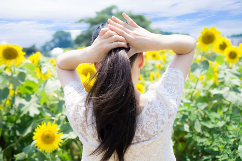 夏の生活習慣次第で、秋の抜け毛の量が増えます①