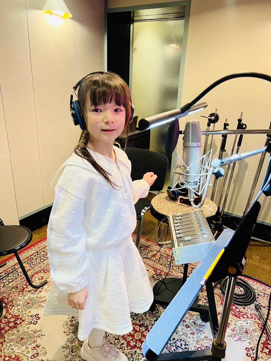 とある劇伴の子供レコーディングでした！！