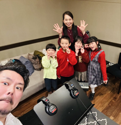 歌声が可愛すぎるキッズコーラスのレコーディング✨