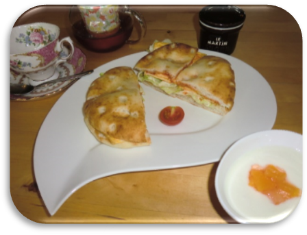 具だくさんパニーニ