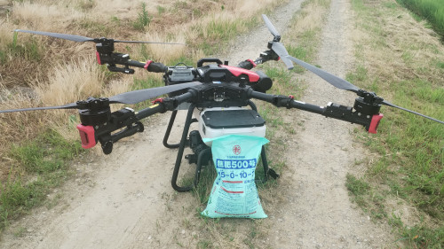 2025/7/9-10 穂肥散布と後期除草剤散布
