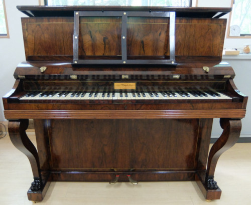 1838年製PLEYEL pianino 1m15